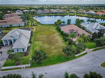 16015 Topsail TERRACE Lakewood Ranch, FL 34202