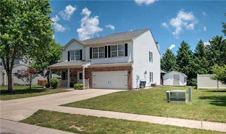 5965 Pennekamp Court Plainfield, IN 46168