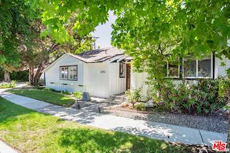13253 Cumpston Street Sherman Oaks, CA 91401