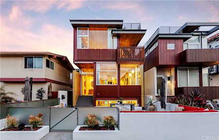 26 9th Street Hermosa Beach, CA 90254