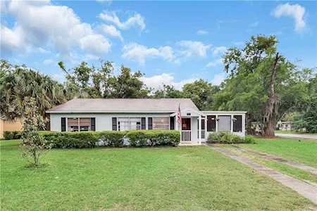 843 Pennsylvania Ave Altamonte Springs, FL 32701
