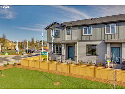 2212 NE Four Seasons Ln #180 Vancouver, WA 98684