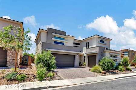 8215 Broad Branch Way Las Vegas, NV 89113