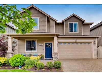 14625 Blue Blossom Way Oregon City, OR 97045