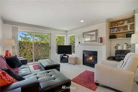 15315 Sunwood Blvd #A 104 Tukwila, WA 98188