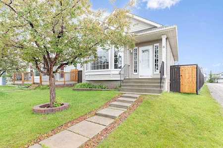 6 Covewood Place NE Calgary, AB T3K 4V8