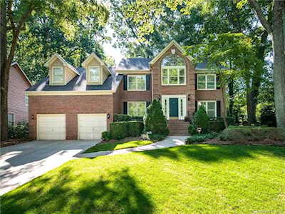 12600 Cliffcreek Dr Huntersville, NC 28078