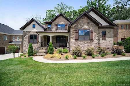 7711 Deerfield Manor Dr Charlotte, NC 28270
