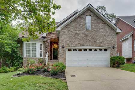 6841 Bridgewater Dr Nashville, TN 37221