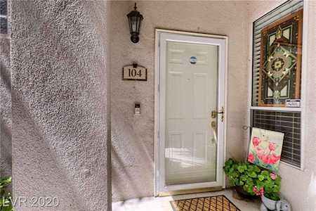 108 Breezy Tree Ct #104 Las Vegas, NV 89145