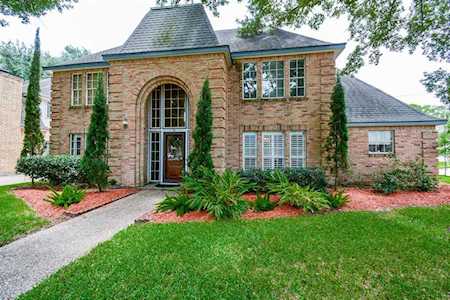 20323 Brondesbury Dr Katy, TX 77450