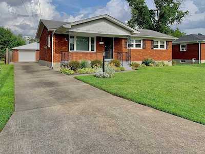 7413 Beahl Blvd Louisville, KY 40258