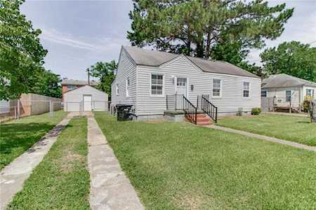 824 Pacific Ave Portsmouth, VA 23707