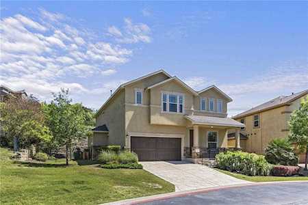 15 Stone Terrace Dr Austin, TX 78734