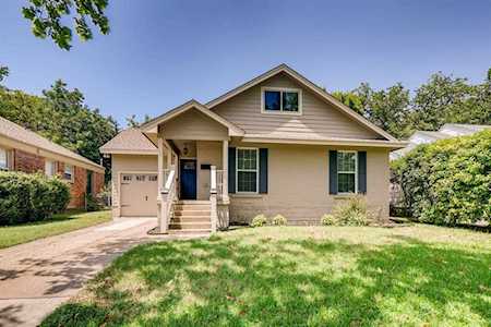 4312 Donnelly Avenue Fort Worth, TX 76107