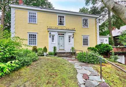 76 Standish Rd Milton, MA 02186