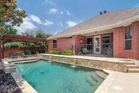 9740 Brewster Lane Fort Worth, TX 76244