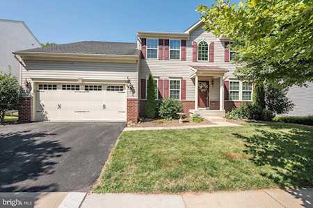 23 Black Forest Ln Lovettsville, VA 20180