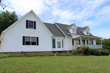 740 Petersburg Boonshill Rd Petersburg, TN 37144