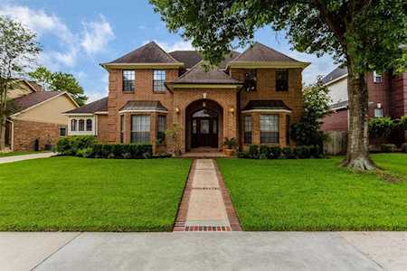 16113 Tahoe Dr Jersey Village, TX 77040