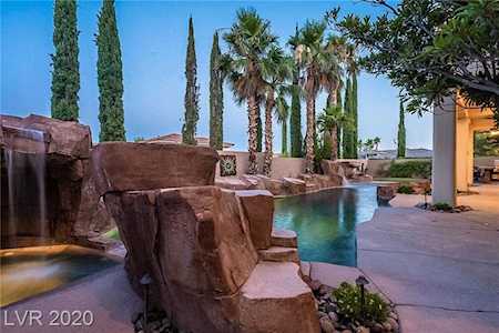 220 Piazza Del Verano Las Vegas, NV 89138
