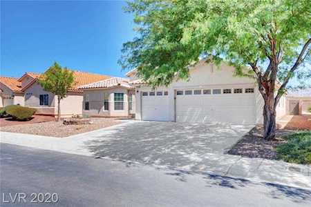 2512 Blue Ave North Las Vegas, NV 89081