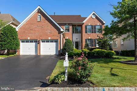 207 Laurel Creek Blvd Moorestown, NJ 08057