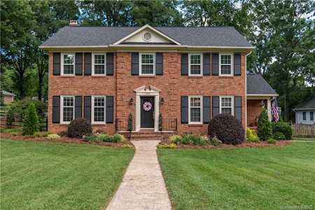 1232 Braeburn Rd Charlotte, NC 28211