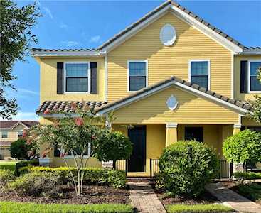 10034 Eagle Creek Center Blvd Orlando, FL 32832