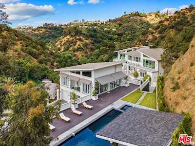 10535 Vestone Way Los Angeles, CA 90077