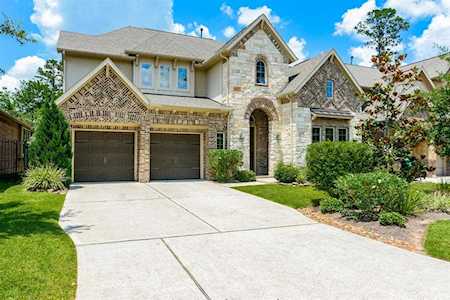 82 Lindenberry Circle The Woodlands, TX 77389