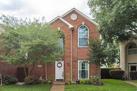 6044 Thursby Avenue Dallas, TX 75252