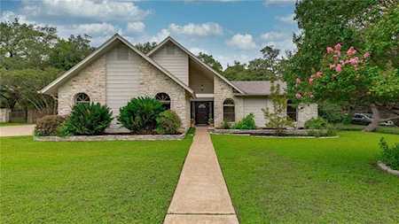 10020 Hidden Meadow Dr Austin, TX 78750