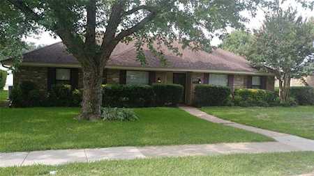 910 Rivercrest Boulevard Allen, TX 75002
