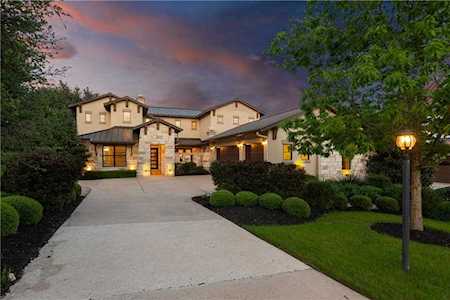 707 Crestone Stream Dr Lakeway, TX 78738
