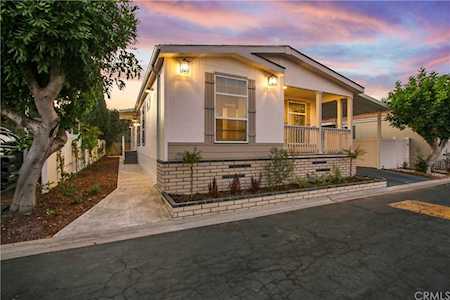 3595 Santa Fe Avenue, #101 Long Beach, CA 90810