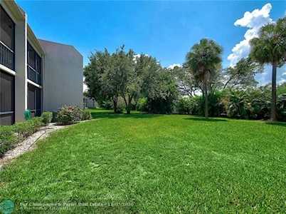 1623 Embassy Drive #101 West Palm Beach, FL 33401