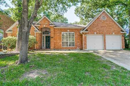 1802 Haydenbend Circle Grapevine, TX 76051