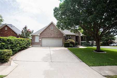 4231 N Summercrest Loop Round Rock, TX 78681