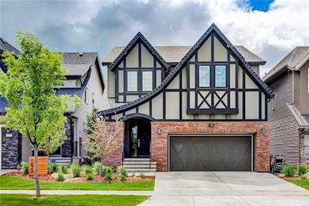 1237 Coopers Drive SW Airdrie, AB T4B 0M1