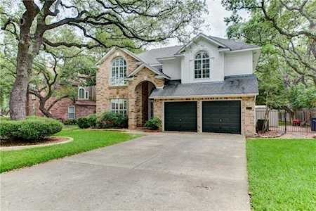 6207 Dedham Ln Austin, TX 78739