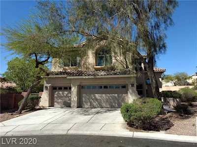 401 Emerald Heights St Las Vegas, NV 89144