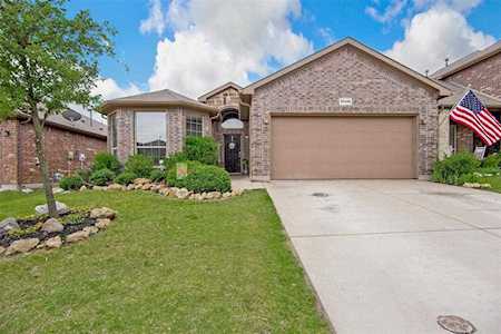 10429 Misty Redwood Trail Fort Worth, TX 76177