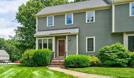 8 Deer Path #1 Maynard, MA 01754