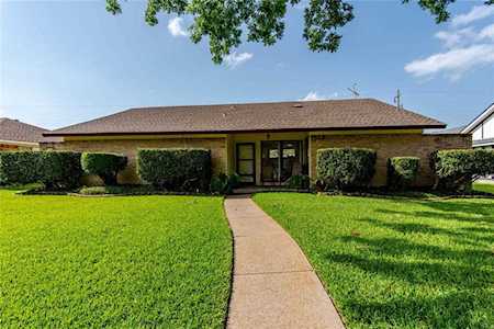 1813 Hanover Drive Richardson, TX 75081