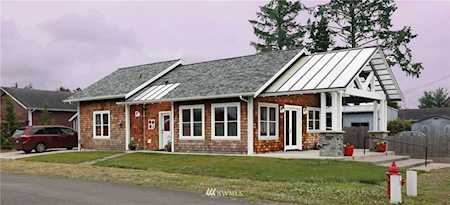 1802 California Ave Long Beach, WA 98631