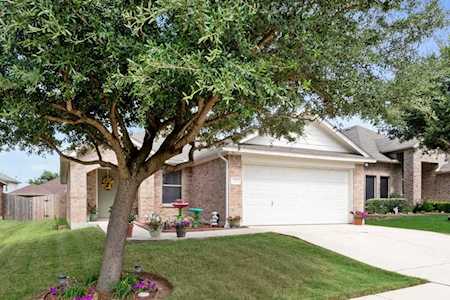 257 Willow City Vly Buda, TX 78610