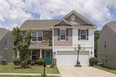 12821 Settlers Trail Ct Charlotte, NC 28278