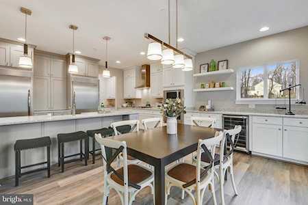 512 Rand Ave Gambrills, MD 21054