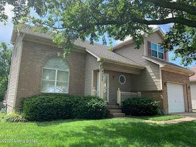 4302 Arwine Ct Louisville, KY 40245